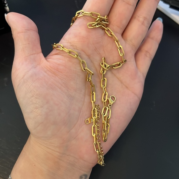 Paperclip chain - Picture 2 of 5